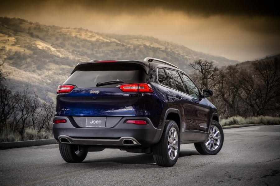  Jeep Cherokee Limited 2014 года  (фото 6 из 29)